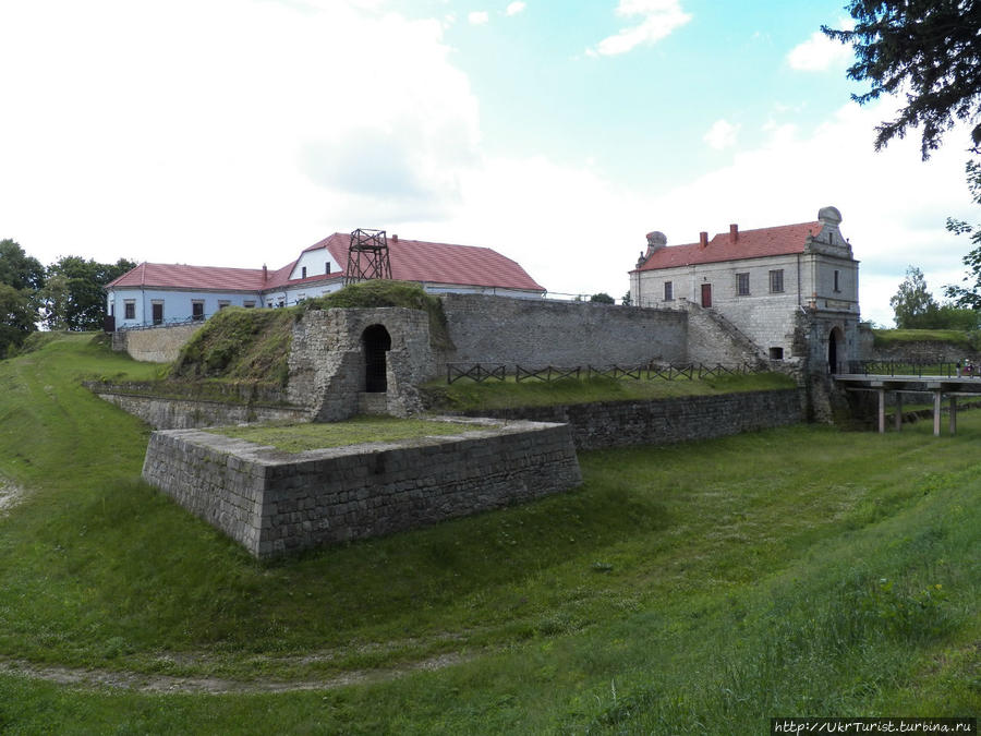 Замки Украины: Збаражский замок Збараж, Украина