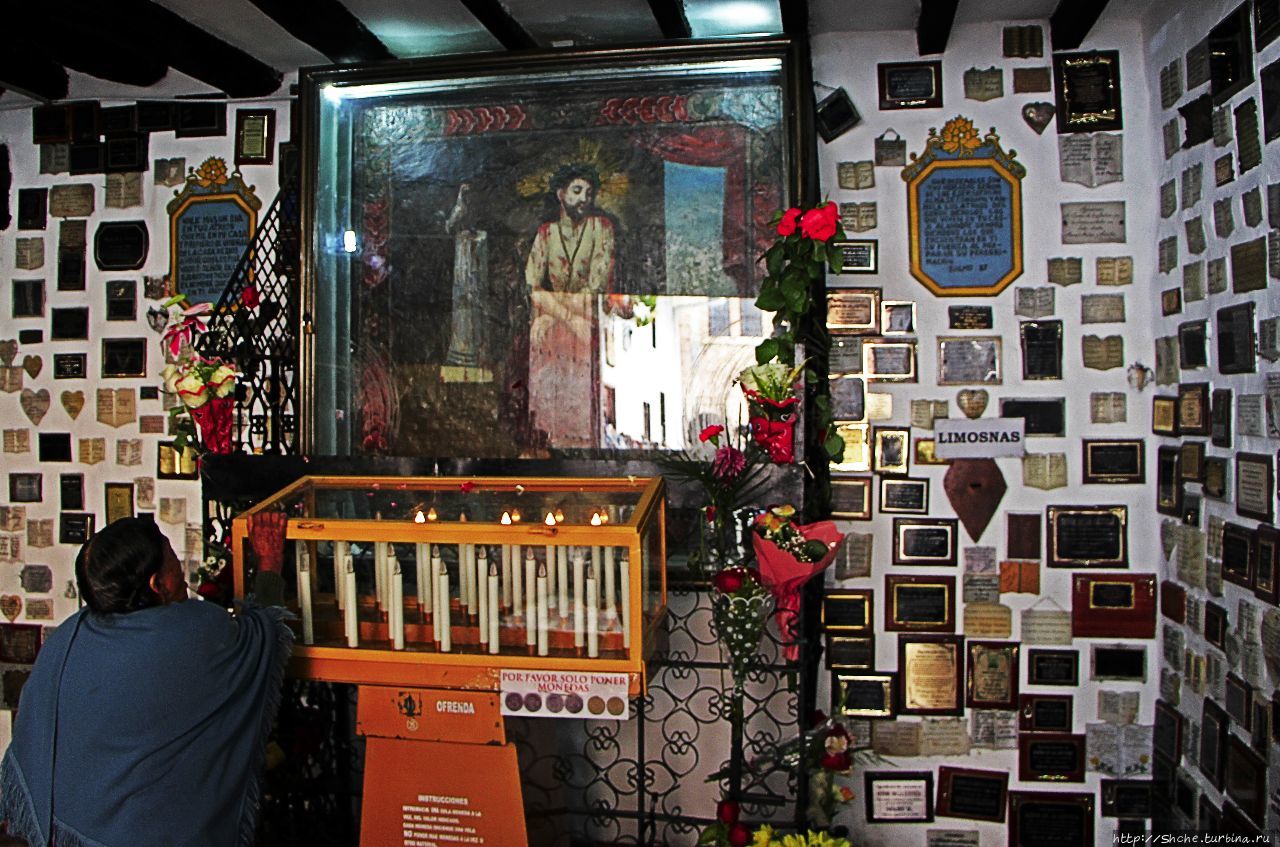 Святилище Марианны Санта-Ана-де-лос-Риос-де-Куэнка, Эквадор