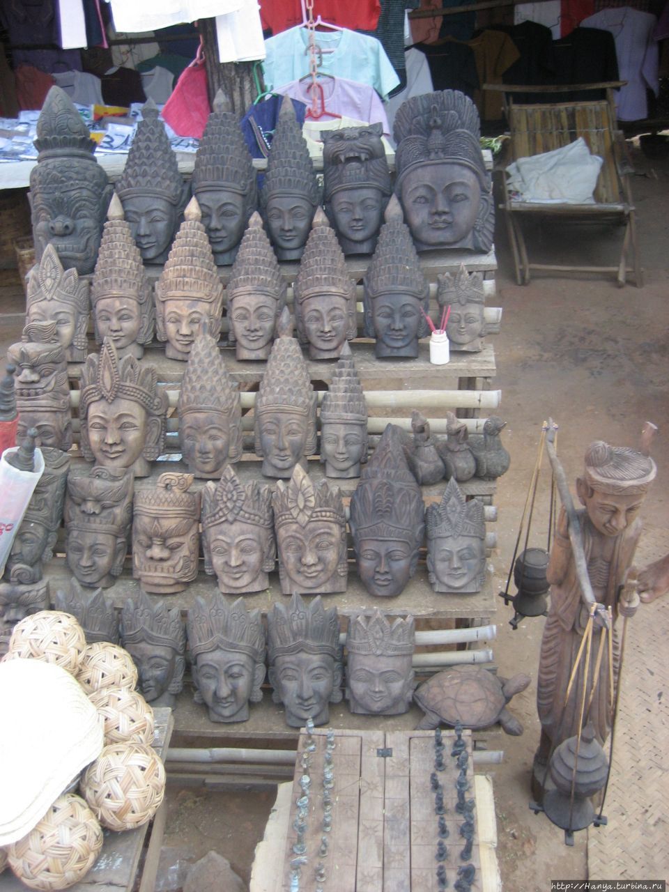Храм Суламани. Сувениры