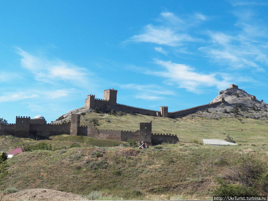 Наиболее сохранившияся средневековая крепость Крыма Судак, Россия