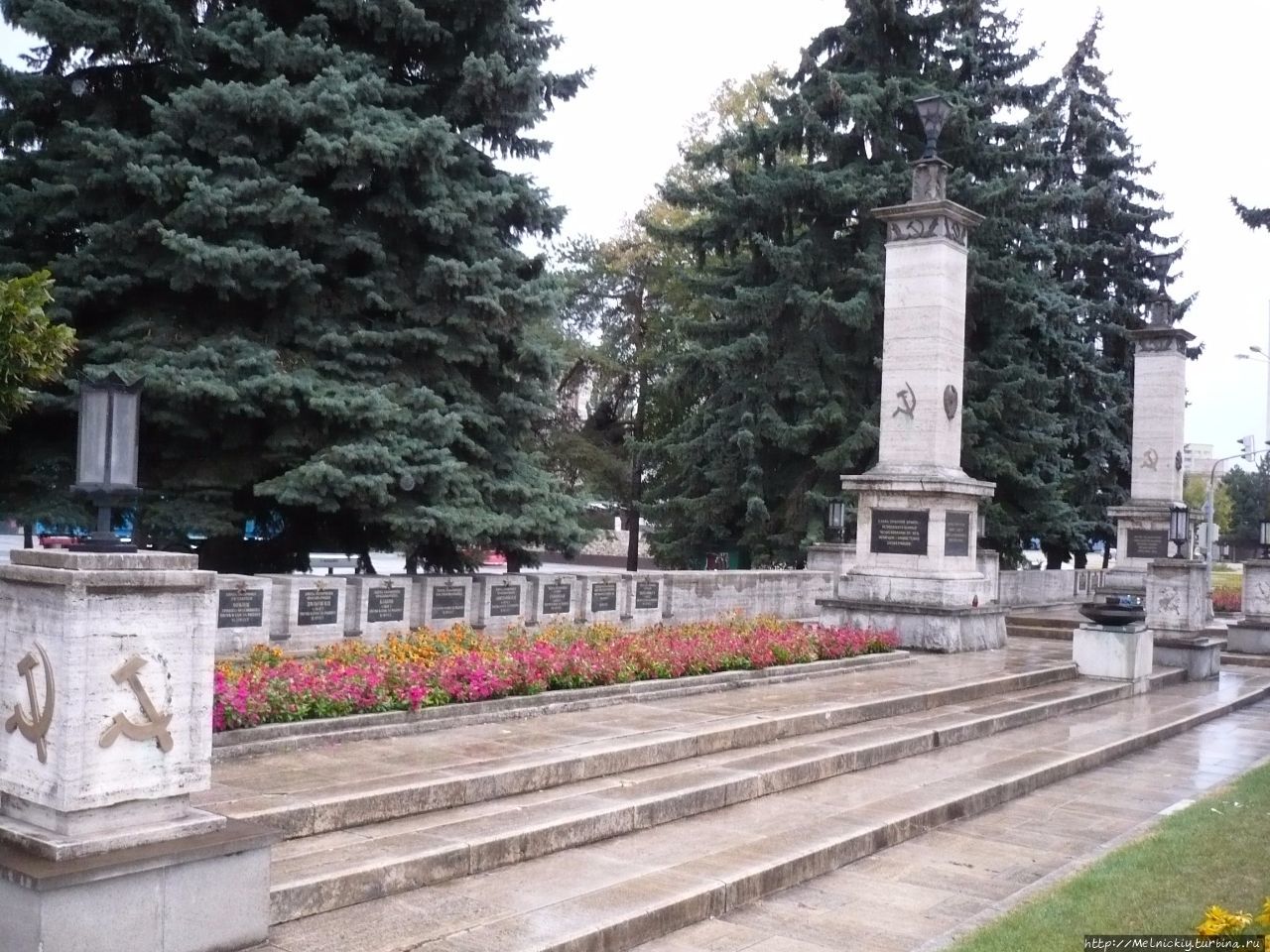 Памятник солдатам Советской Армии Кошице, Словакия