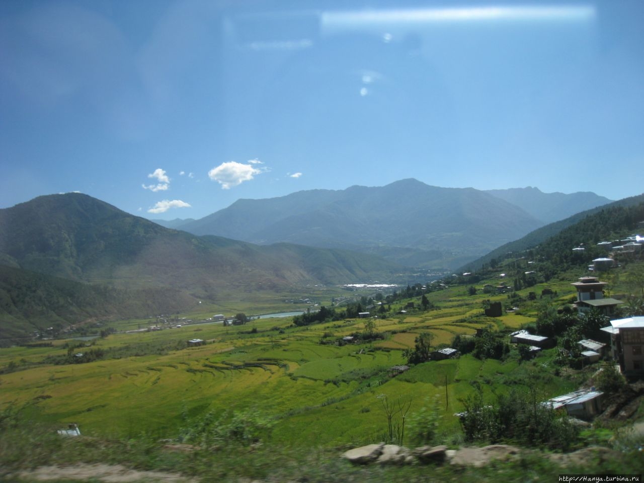 Деревня Sopsokha Пунакха, Бутан