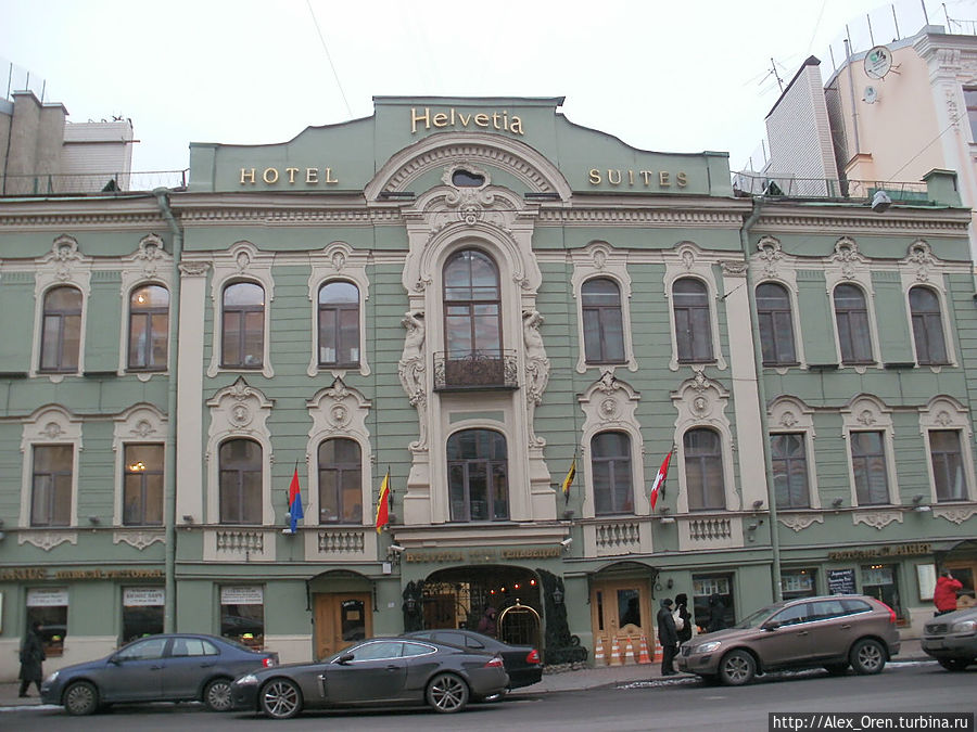 Особняк Петрова (Марата,11)построен в стиле необарокко в 1850 архитектором Ланге. Санкт-Петербург, Россия