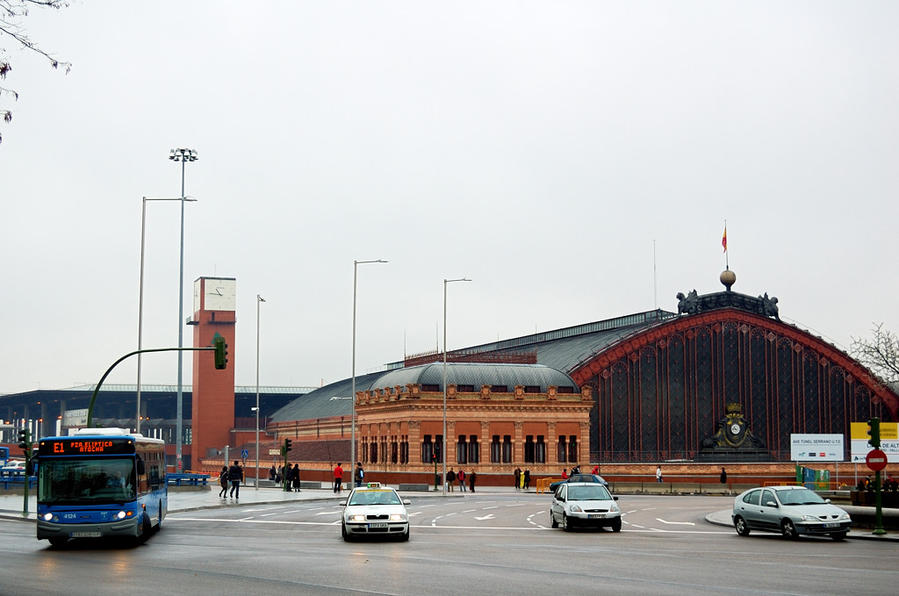 Вокзал Аточа Мадрид, Испания