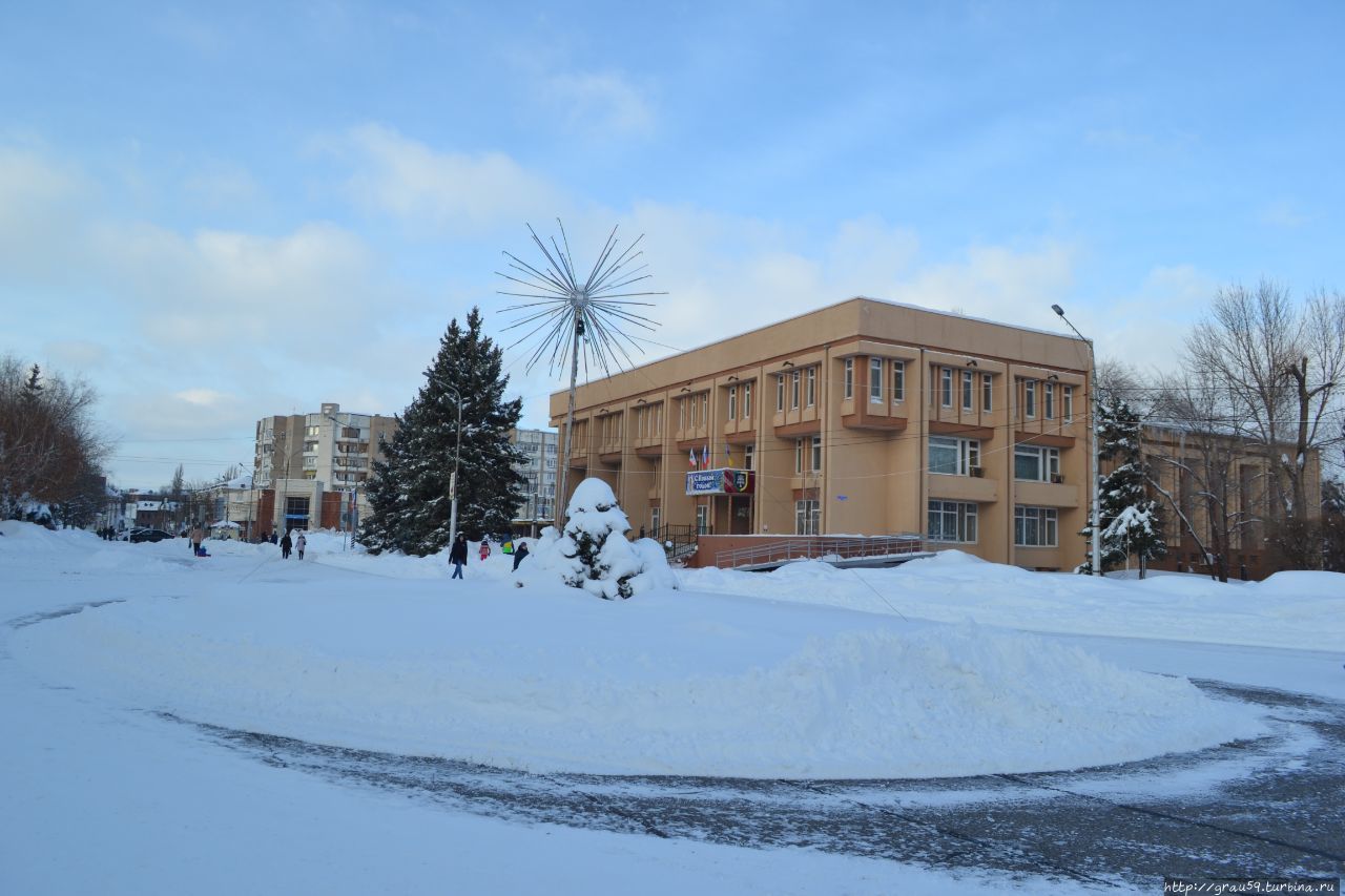 Энгельс в январе Энгельс, Россия Энгельс в январе Энгельс, Россия