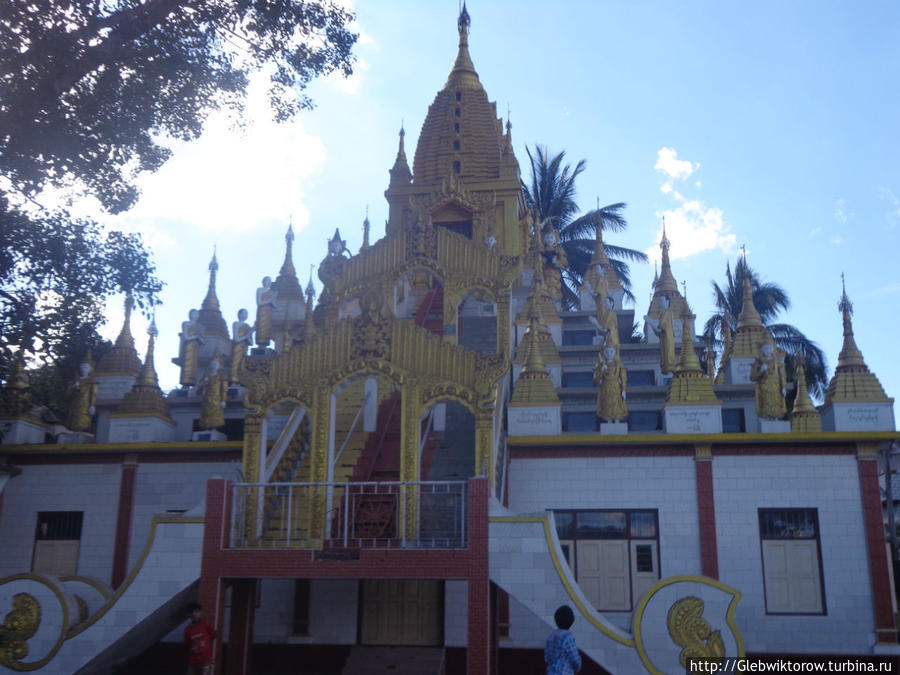 Религиозные постройки в Лашо Лашо, Мьянма