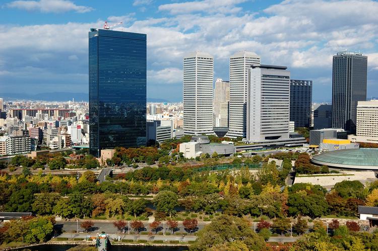 Вид на Осаку с верхнего э