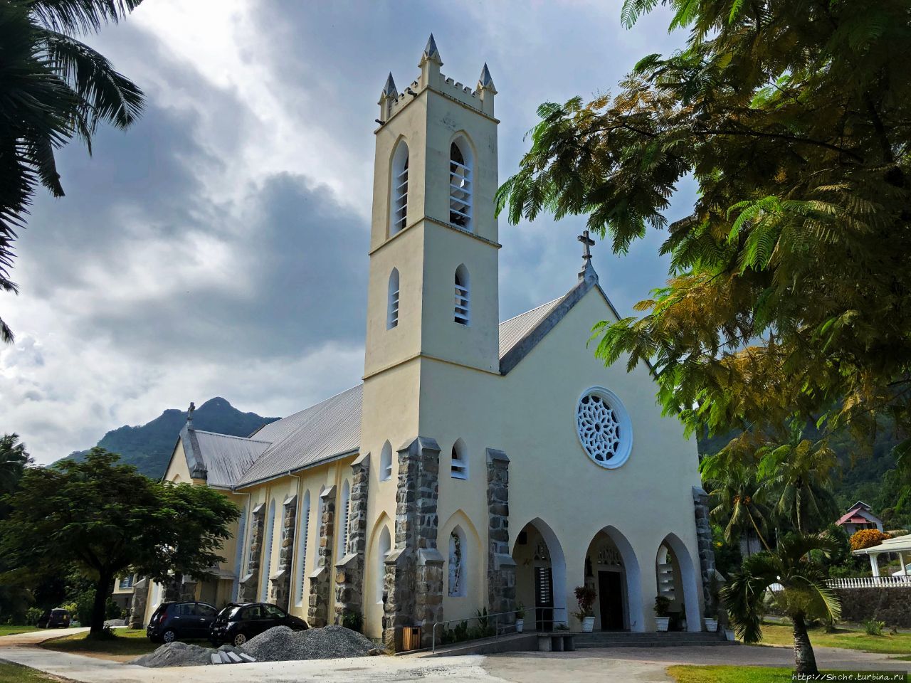 St. Roch Church, радушно открытая церковь на Сейшелах
