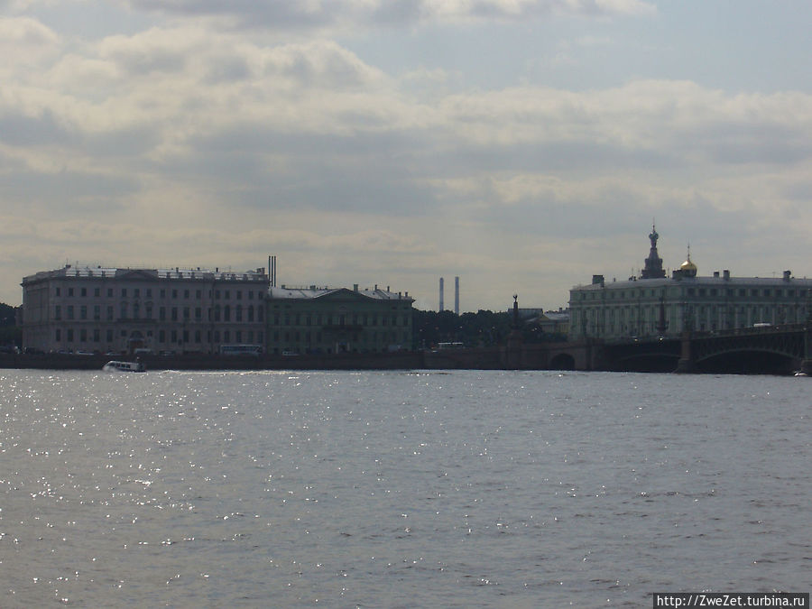 Я этим городом храним. Вдоль главной водной артерии. Санкт-Петербург, Россия