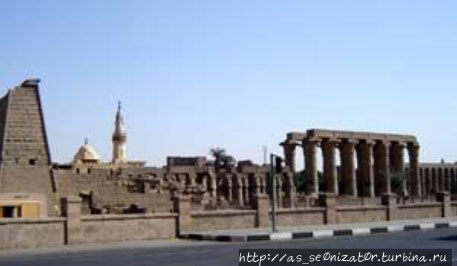 Храм Луксор во славу Амона Ра. Луксор, Египет