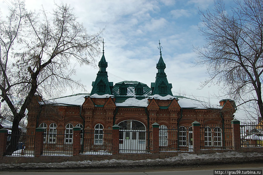 Здание больницы Д.С.Поздеевой Саратов, Россия