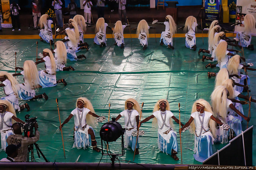 Руандийский танец. Кигали, Руанда