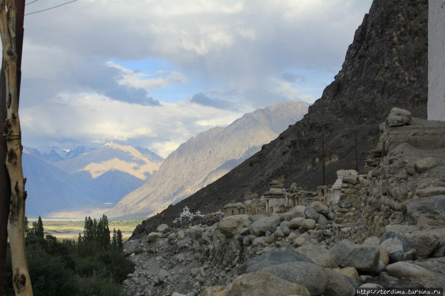 8-Заманалье. перевал Кардунг ла,  долина Нубра Штат Джамму-и-Кашмир, Индия