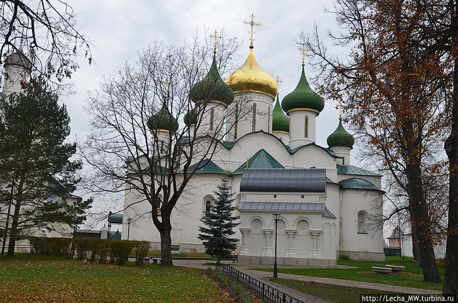 Спасо-Преображенский собор Суздаль, Россия