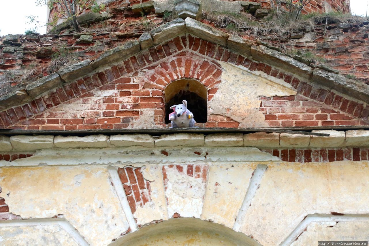 Казанская церковь и колокольня по проекту Львова Арпачево, Россия