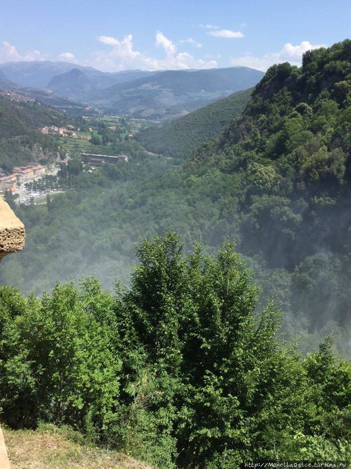 Каската  дэллэ Марморэ —  провинция Терни Терни, Италия