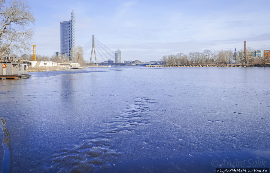 8 марта на Агенскалнском заливе Рига, Латвия