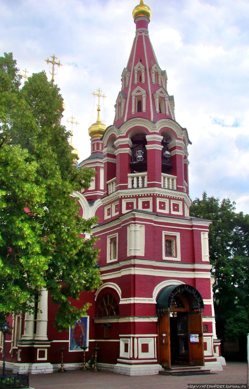 Храм Михаила Архангела в Тропарёво Москва, Россия