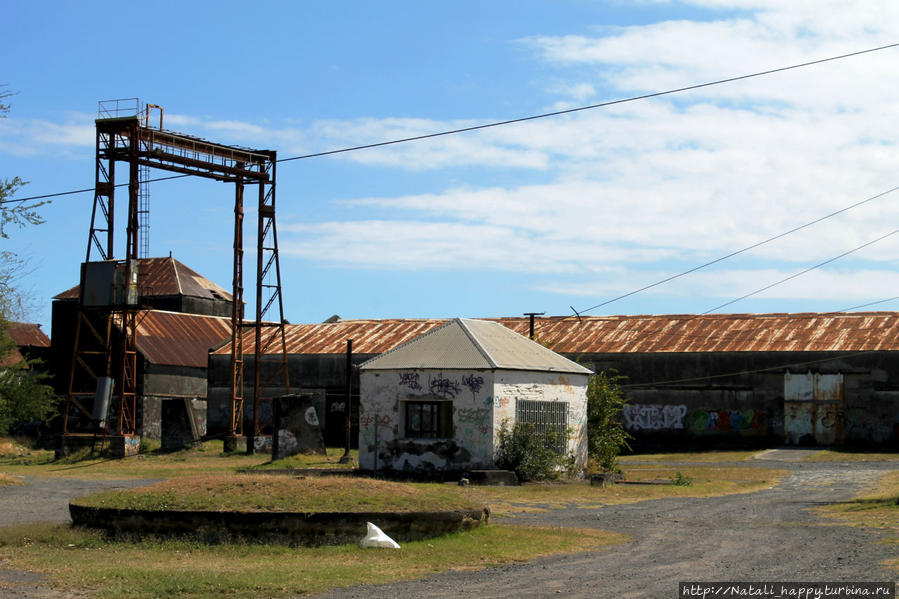 Сахарный завод. Величие и забвение Пьерфон, Реюньон