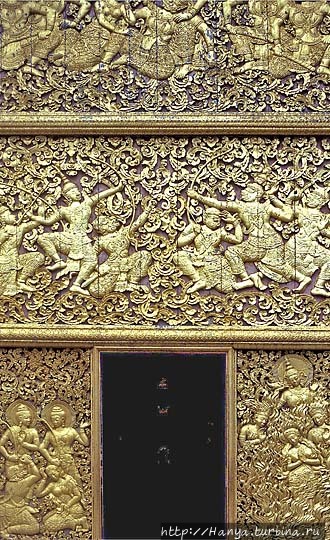 Королевский зал погребальных колесниц в Сиенгтхонге. Фото из интернета