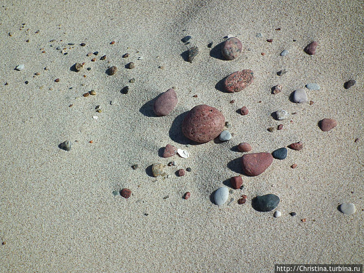 Песочно-камешковый натюрм