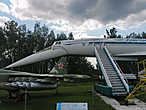Ту-144 — советский сверхзвуковой пассажирский самолёт.
Является первым в мире сверхзвуковым авиалайнером, который использовался авиакомпаниями для коммерческих перевозок.