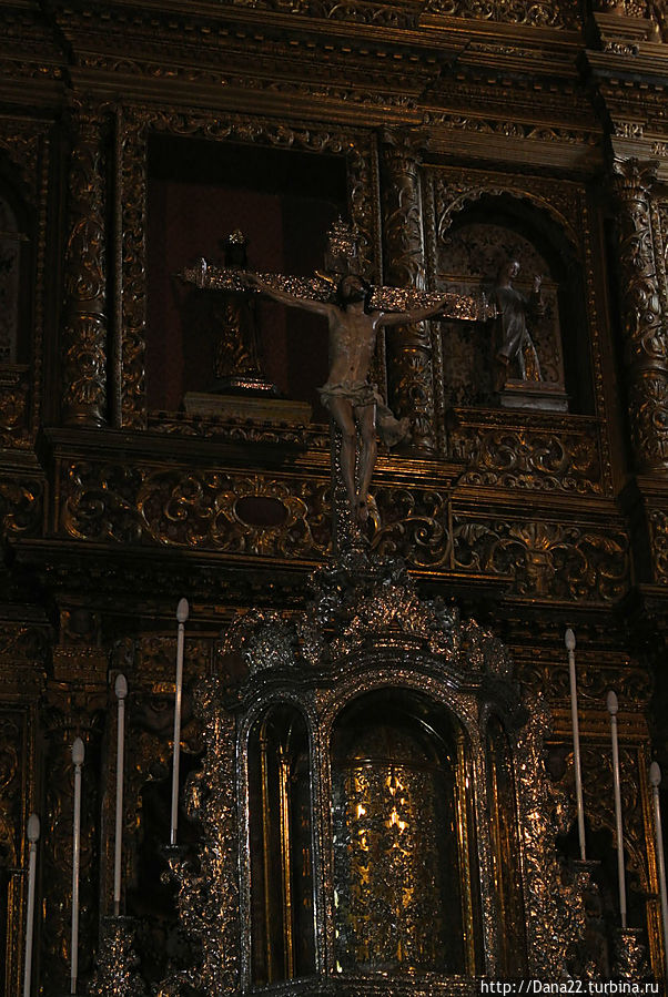 Церковь Сан Маркос