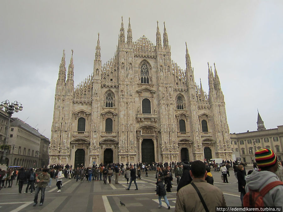 Знаменитый Собор Милан, Италия