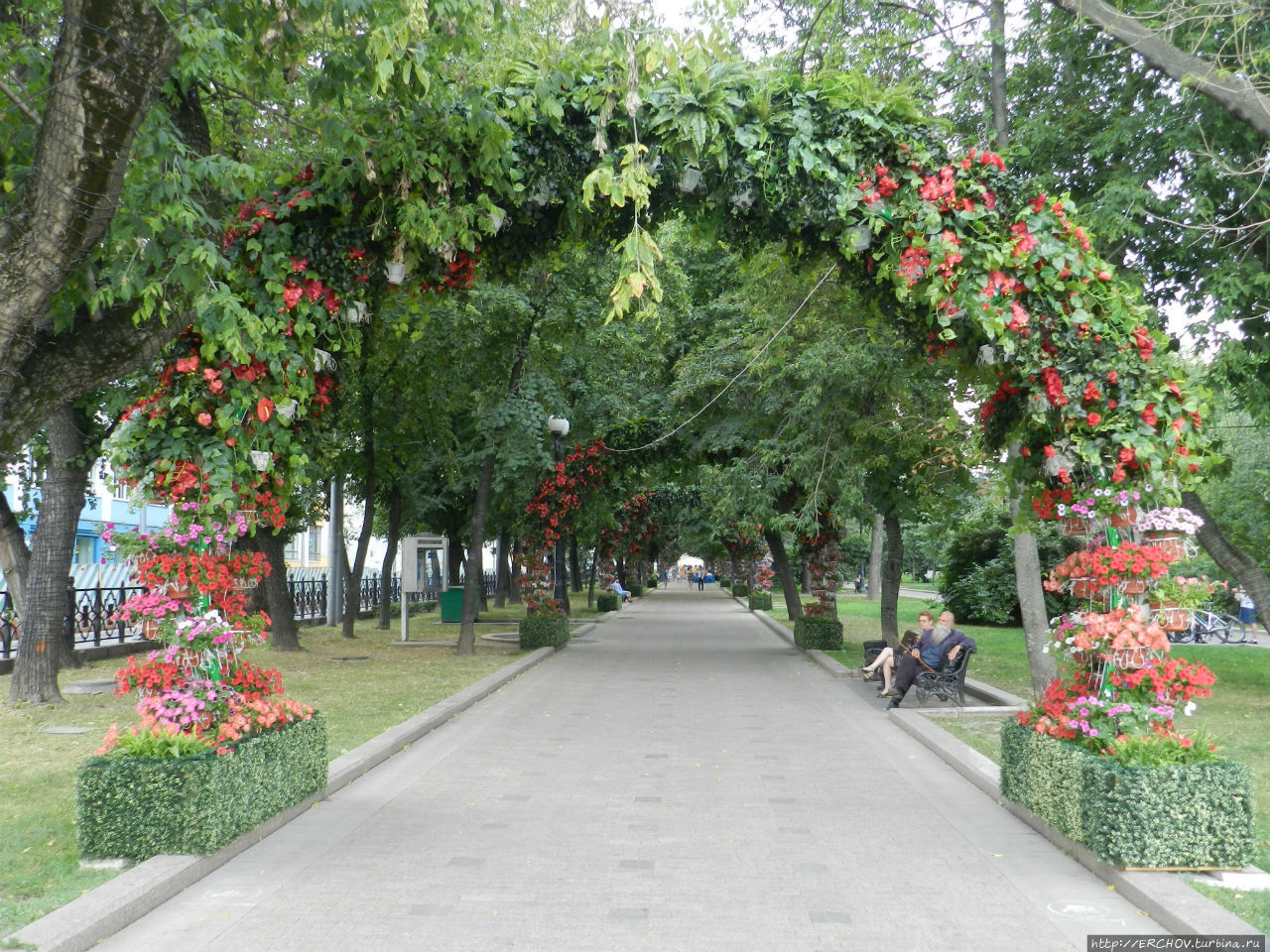 Сад Эрмитаж и 4 бульвара. Неспешная прогулка выходного дня Москва, Россия