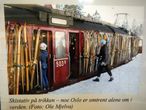Как известно, норвежцы — лыжная нация, поэтому несколько десятилетий назад трамваи были оснащены специальными держателями для лыж. Это — фотография.