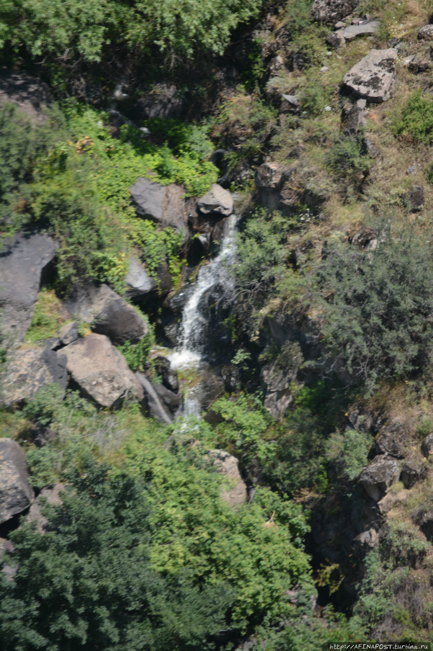 Монастырь Ованаванк и Касахский водопад