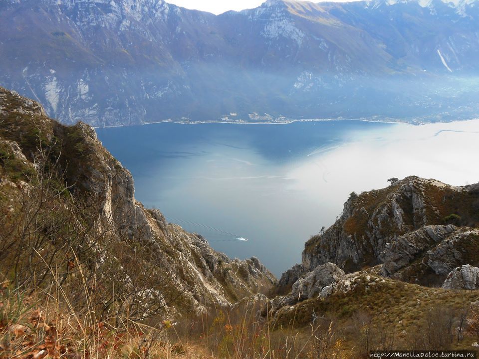 Региональный парк на озере Garda Альто-Гарда-Брешиано Региональный Природный Парк, Италия