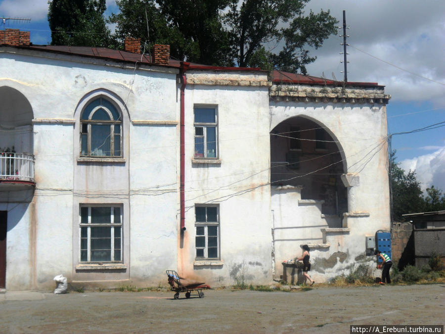 Семь с половиной часов в Гюмри. Часть 1 (11.04 — 14.23) Гюмри, Армения