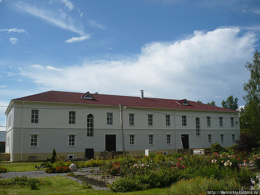 Николо-Косинский женский монастырь Старая Русса, Россия