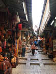 Из арабского квартала видели в основном бесконечный базар.