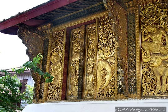 Королевский зал погребальных колесниц в Сиенгтхонге. Фото из интернета