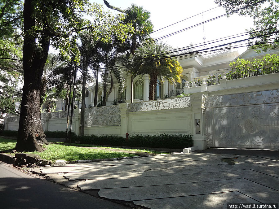 Районы для богатых. Бандунг.