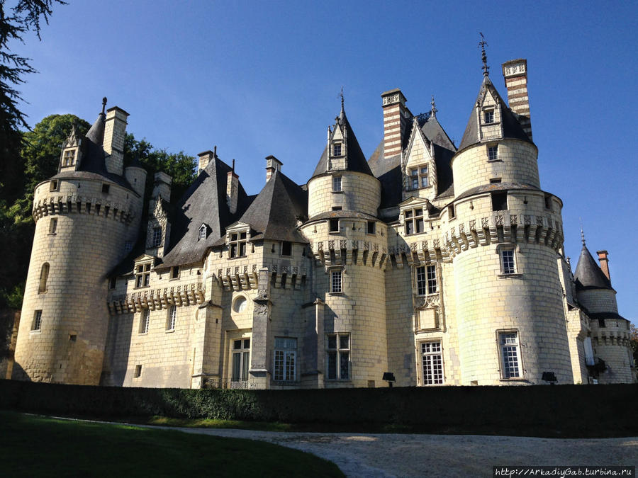 Замок Юссе. Красавец для красавиц Риньи-Усе, Франция