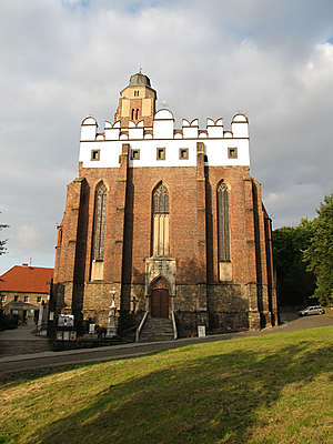 Костел św. Jana Ewangelisty. Один из самых больших в Европе костелов оборонного типа