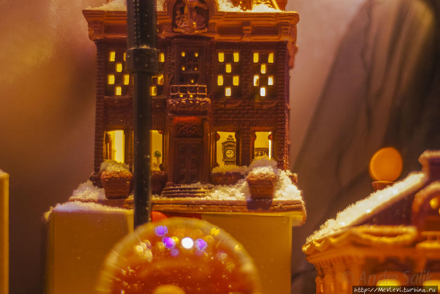 Любовался витринами Magasins Printemps à Paris Париж, Франция