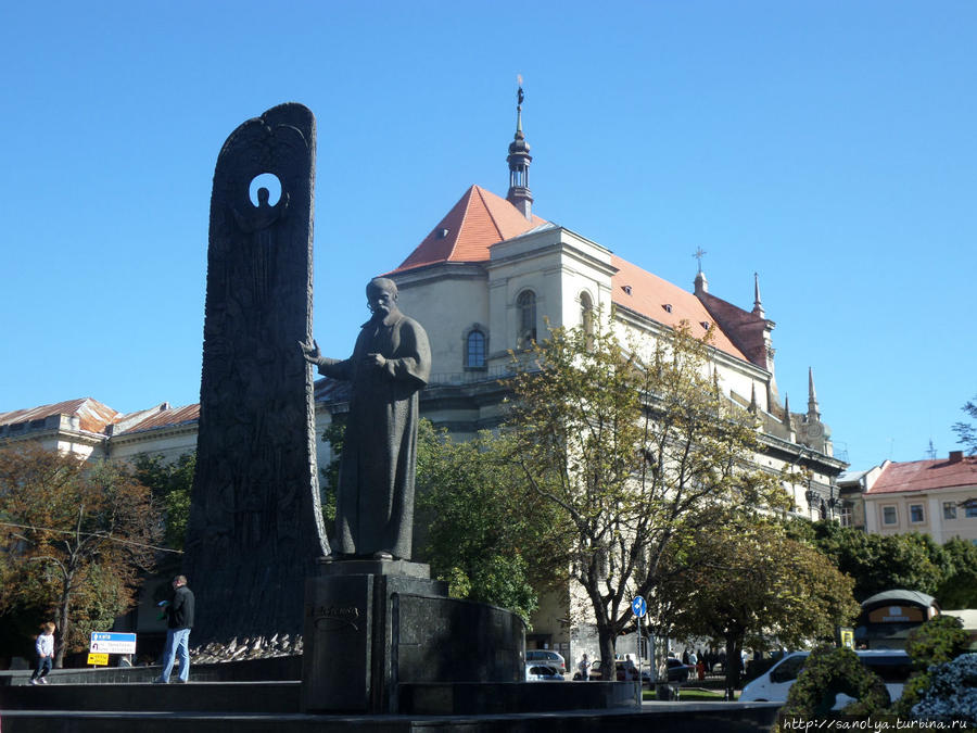 памятник Тарасу Шевченко во Львове Львов, Украина