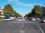 Елисейские Поля или Шанз-Элизе́ (фр. avenue des Champs-Élysées или les Champs-Élysées, или просто les Champs)