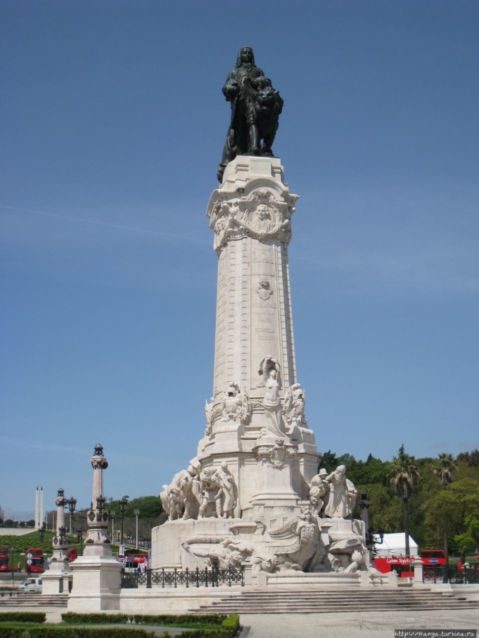 Памятник маркизу де Помбалу Лиссабон, Португалия