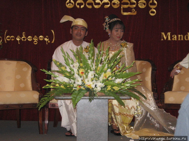 Свадьба в отеле Mandalay Swan Hotel