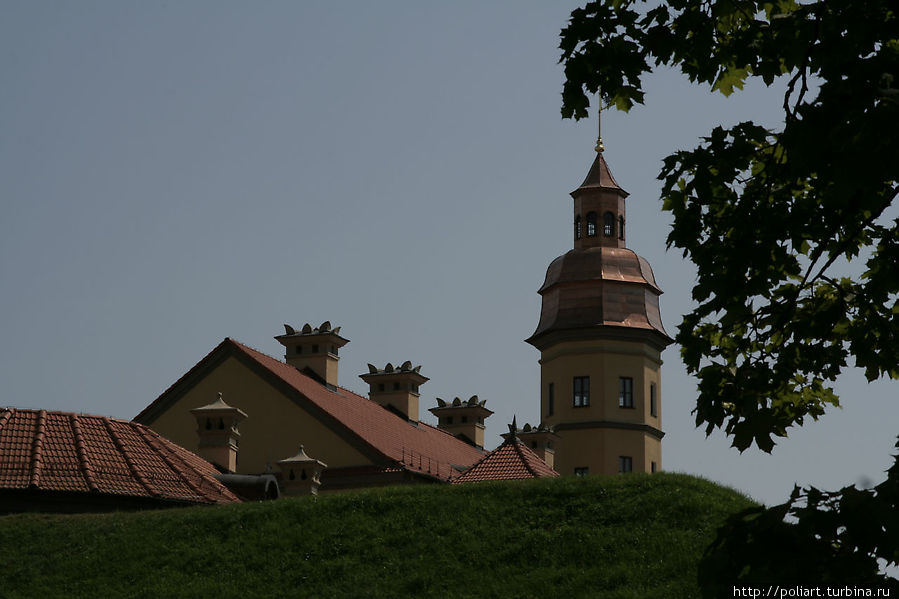 Несвиж — прогулка по замку, городу и парку Несвиж, Беларусь