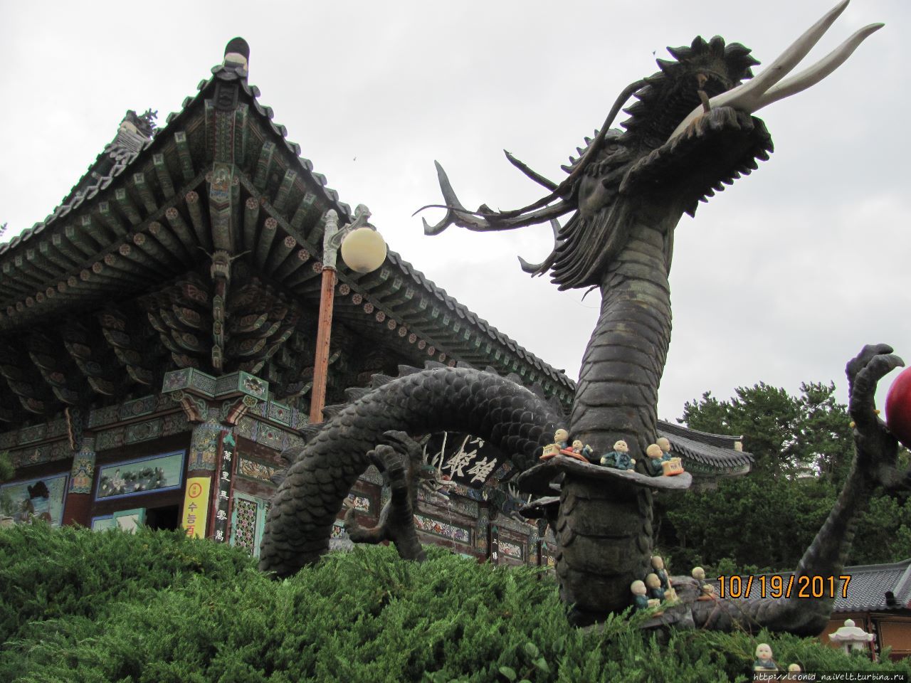 Киджан. Храмовый комплекс Хаедонг Йонггунг, Пусан, Республика Корея