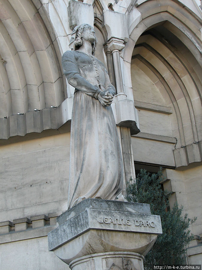 Памятник Жанне Д` Арк Марсель, Франция