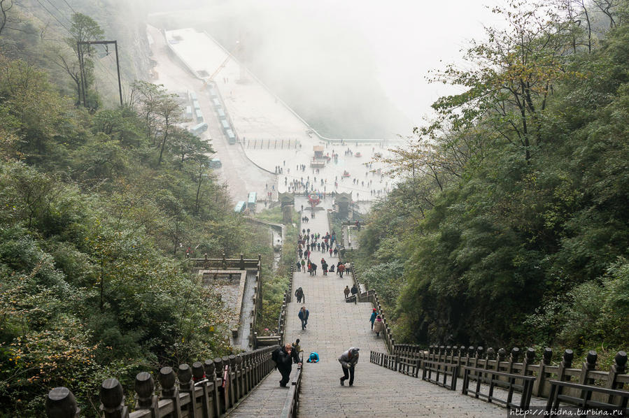 Чжанцзяцзе и Небесные врата. День 2-й Чжанцзяцзе Национальный Лесной Парк (Парк Аватар), Китай