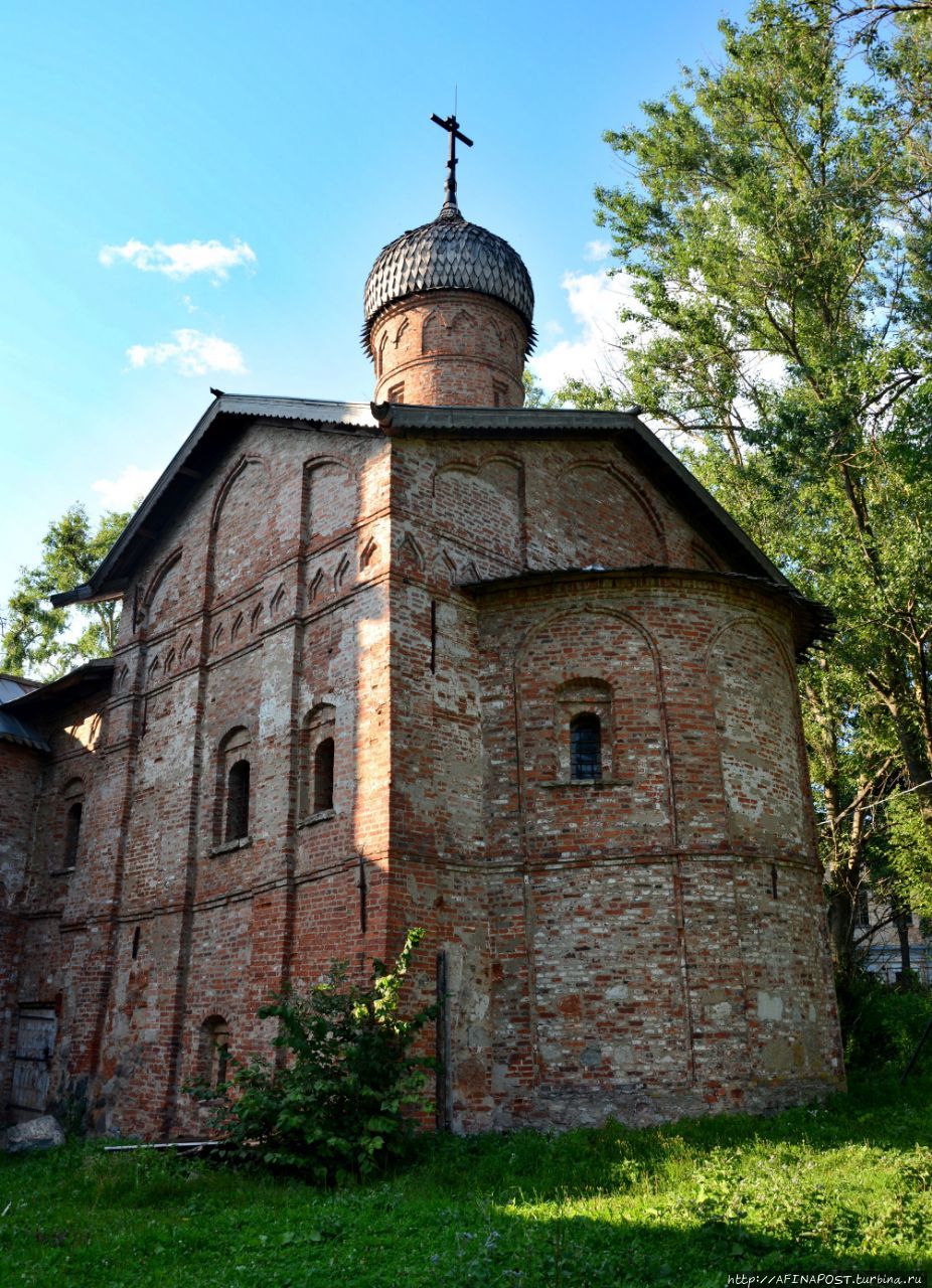 Церкви Михаила Архангела и Благовещения на Торгу Великий Новгород, Россия