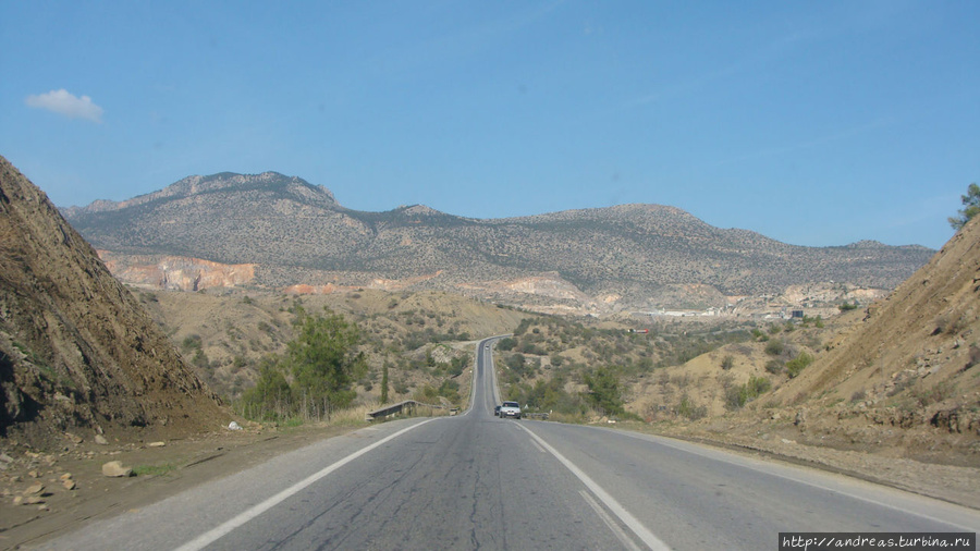 Дорога Никосия — Кирения Кипр